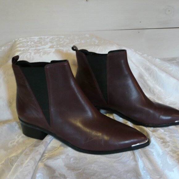 MARC FISHER LTD Womens Leather Point Elastic Slip-On Ankle Boots Mulberry Size 7 - Picture 2 of 9